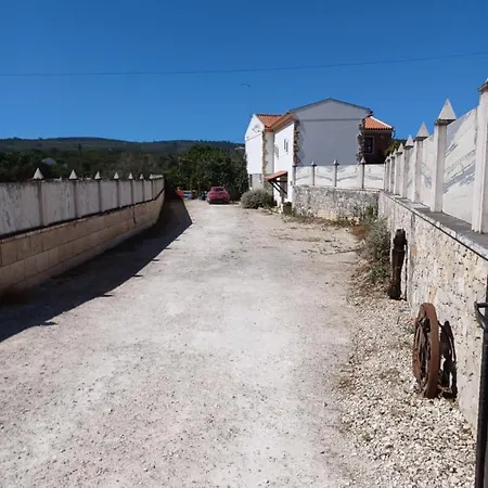 Bed & Breakfast Refugio Artes Porto de Mós