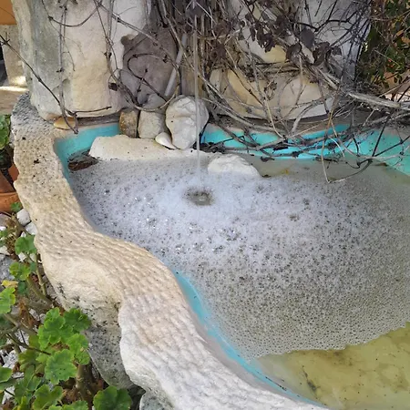 Refúgio Artes Bed & Breakfast