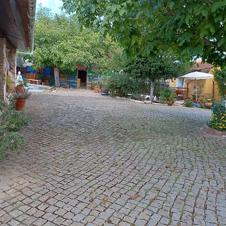 Bed & Breakfast Refúgio Artes 3*