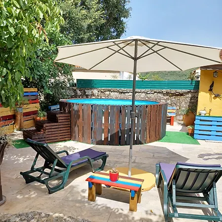 Refugio Artes Alojamento de Acomodação e Pequeno-almoço Porto de Mós