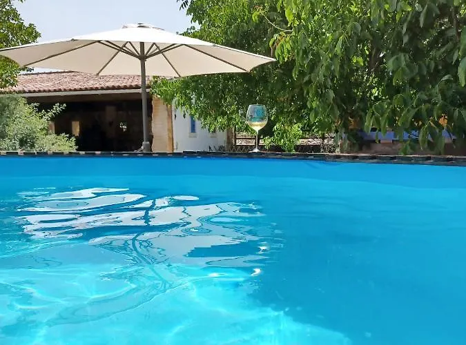 Oda ve Kahvaltı Refugio Artes 3*