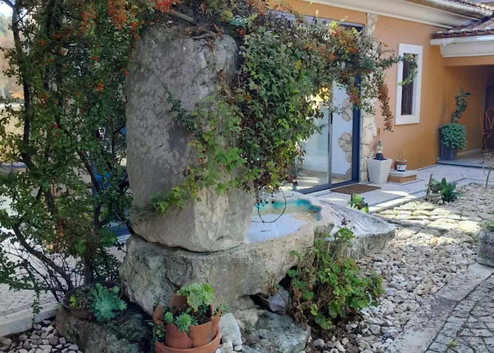 Refugio Artes Oda ve Kahvaltı 3*