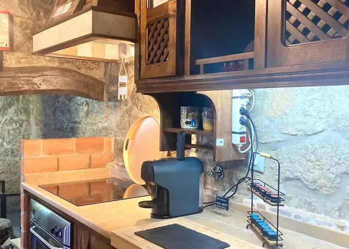 Refugio Artes Porto de Mós